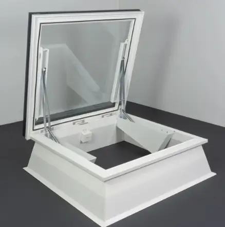 Flat Glass Skylight Designs That Transform Modern Spaces